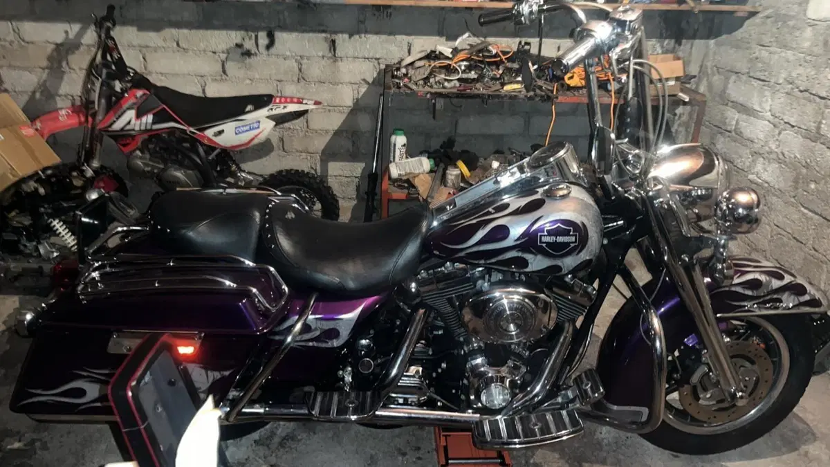 Harley-Davidson 1450 Road King Classic (1999 - 02) - FLHRCI (5)