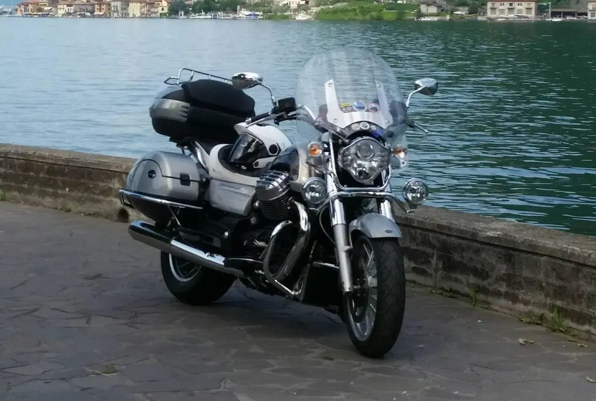 Moto Guzzi California 1400 Touring SE (2015 - 16) (2)