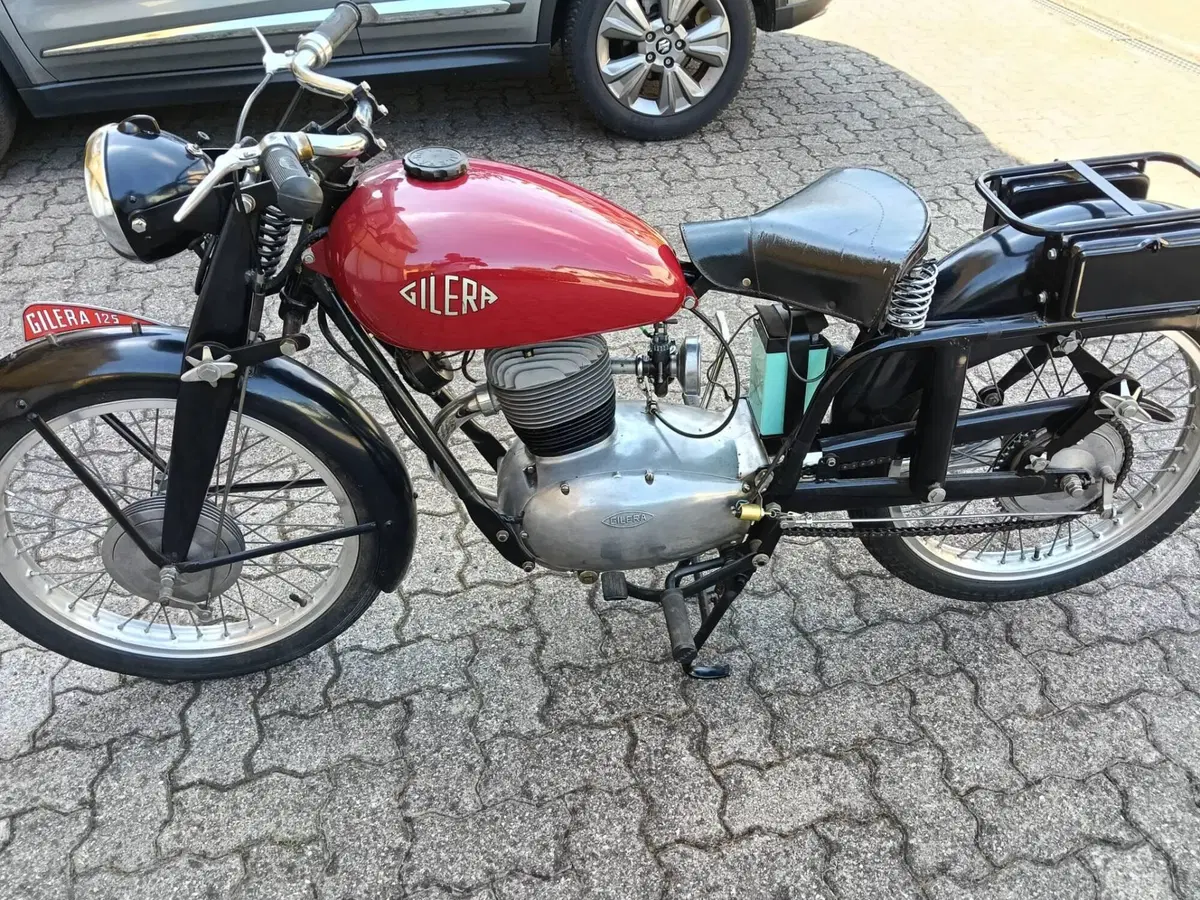 Gilera 125 (6)