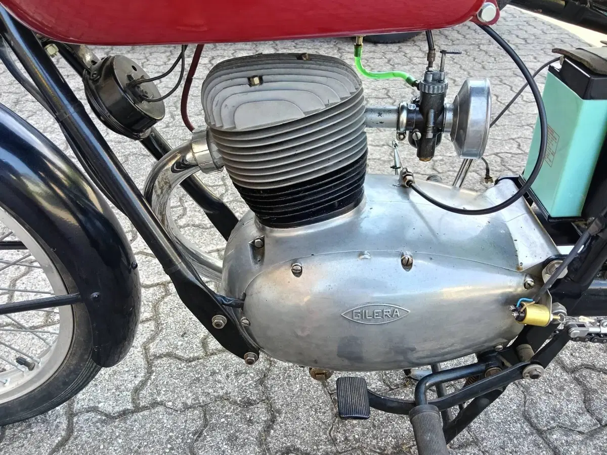 Gilera 125 (2)