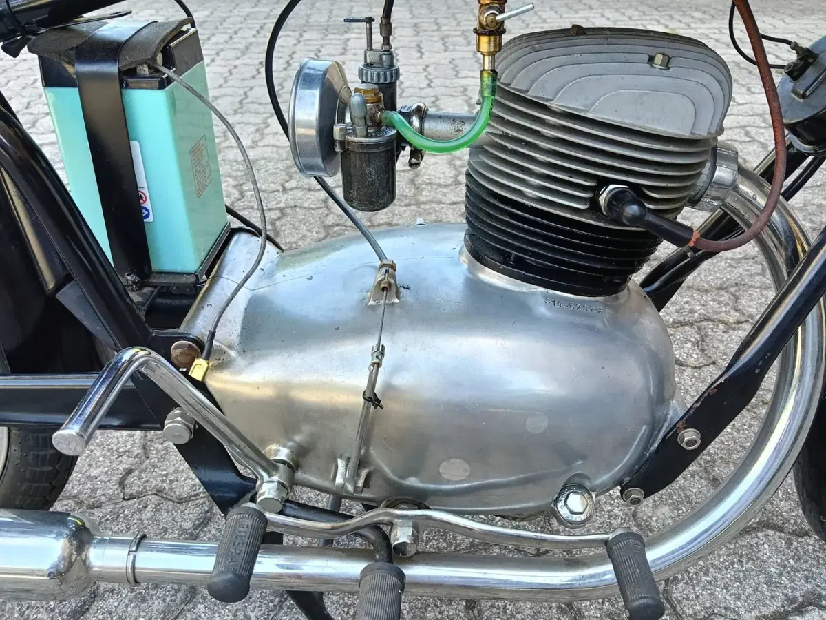 Gilera 125 (5)