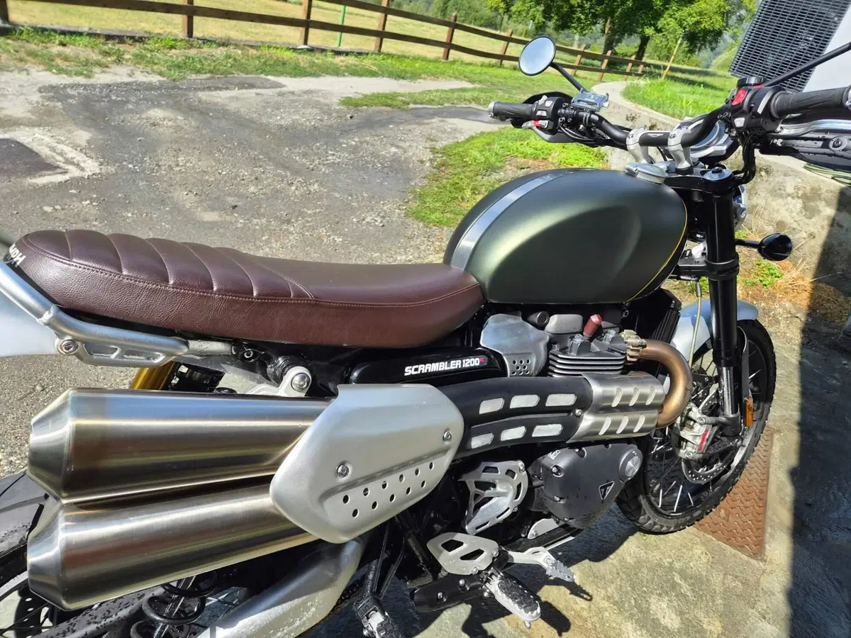 Triumph Scrambler 1200 XC (2021 - 23) (3)
