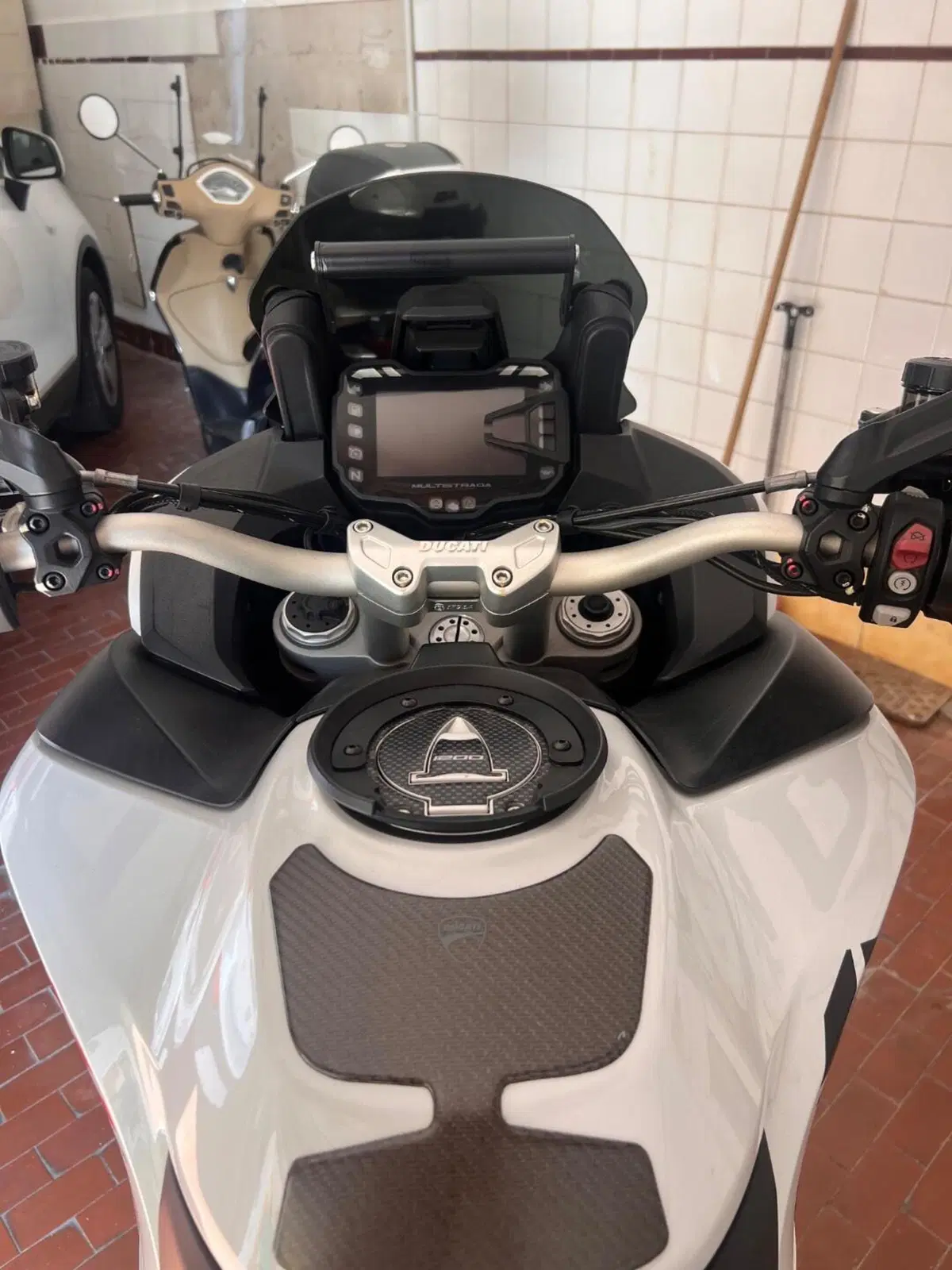Ducati Multistrada 1200 S (2015 - 17) (11)