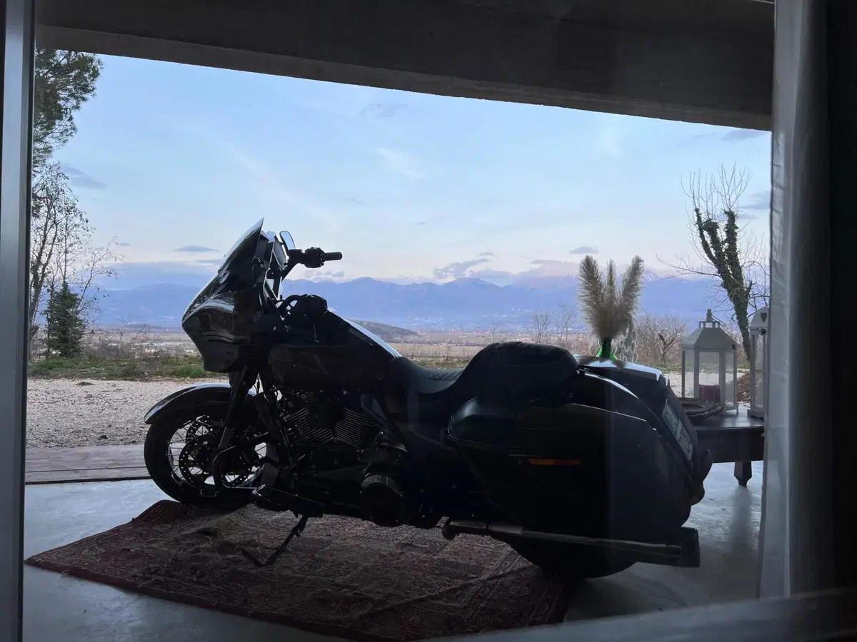 Harley-Davidson CVO Street Glide (2024) (3)