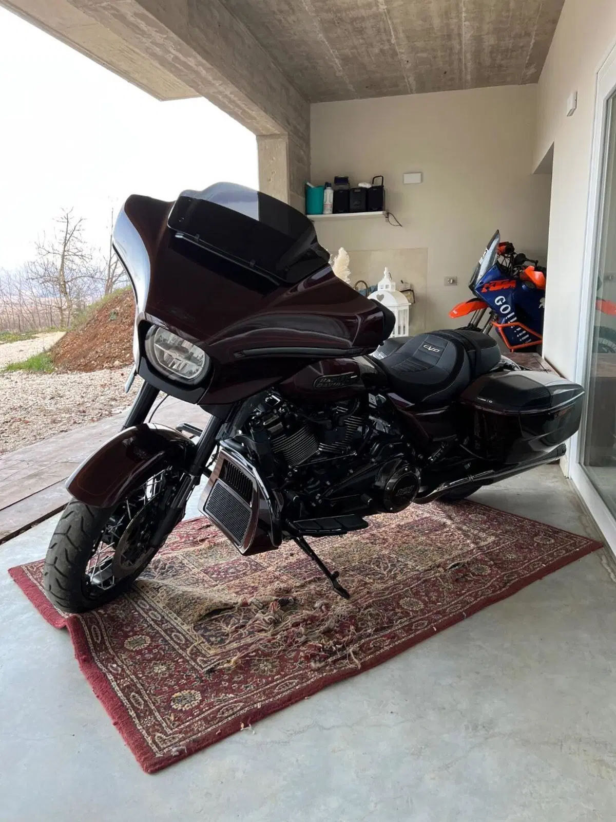 Harley-Davidson CVO Street Glide (2024)