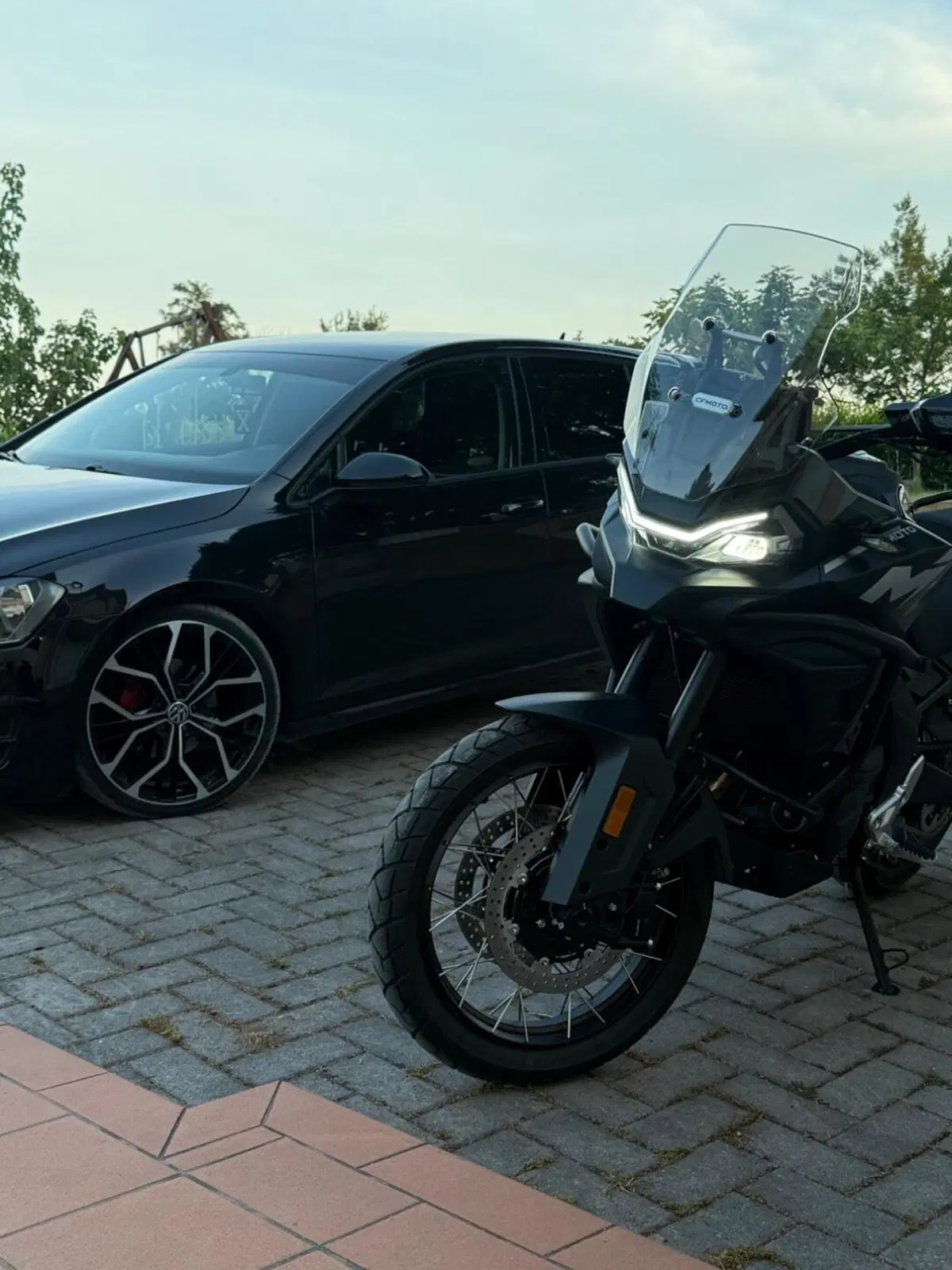 CFMOTO 700MT Adventure (2025 - 26) (3)