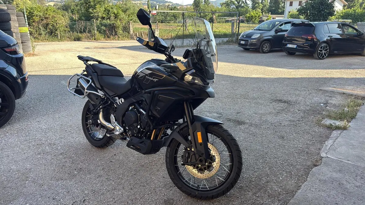 CFMOTO 700MT Adventure (2025 - 26) (5)