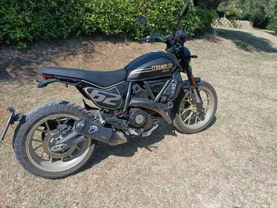 Ducati Scrambler 800 Full Throttle (2025 - 26) usata
