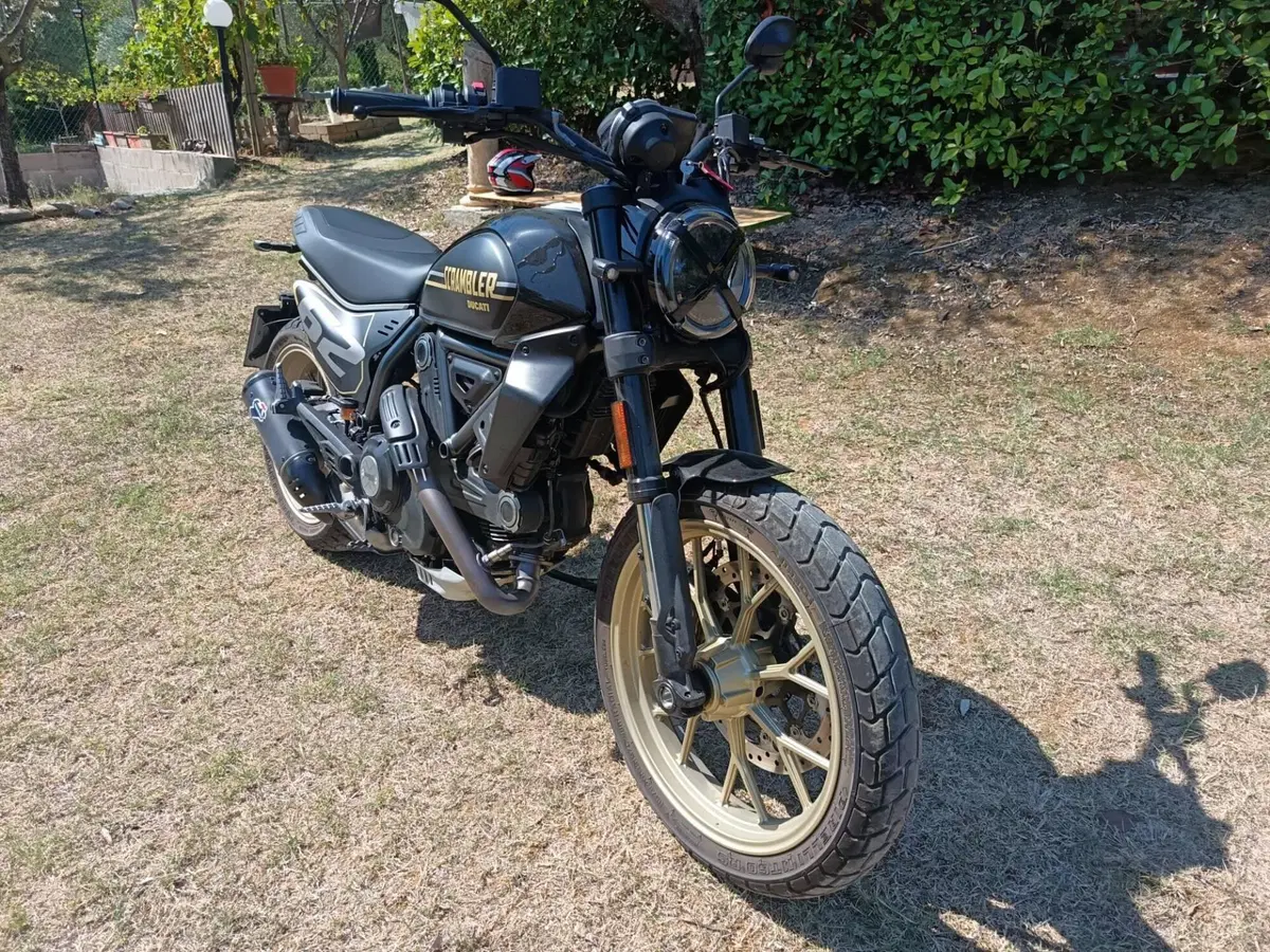 Ducati Scrambler 800 Full Throttle (2025 - 26) (3)