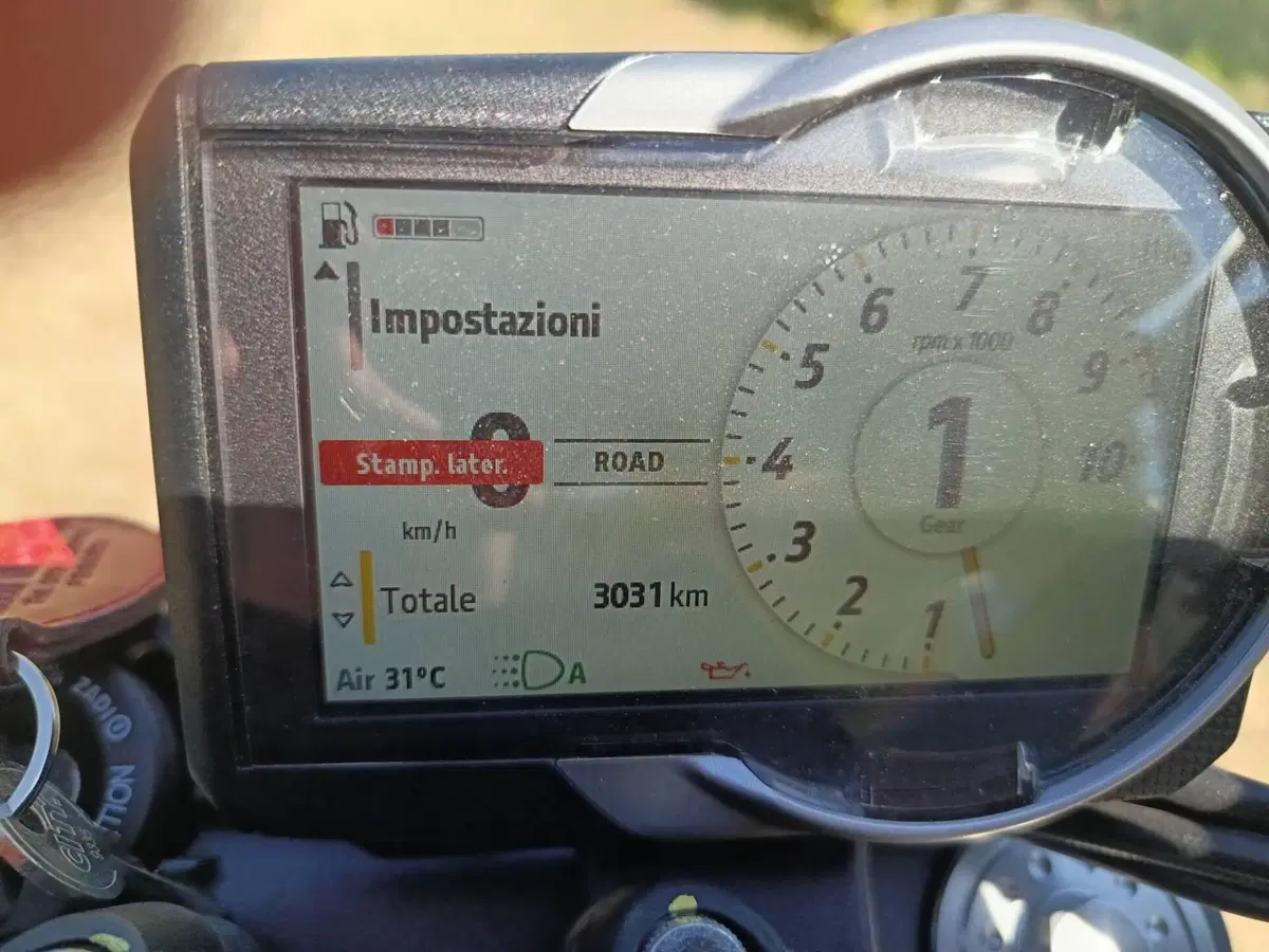 Ducati Scrambler 800 Full Throttle (2025 - 26) (7)