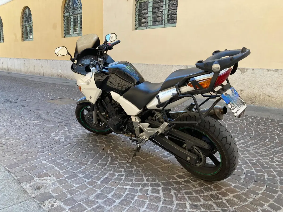 Honda CBF 600 N (2005- 11) (5)