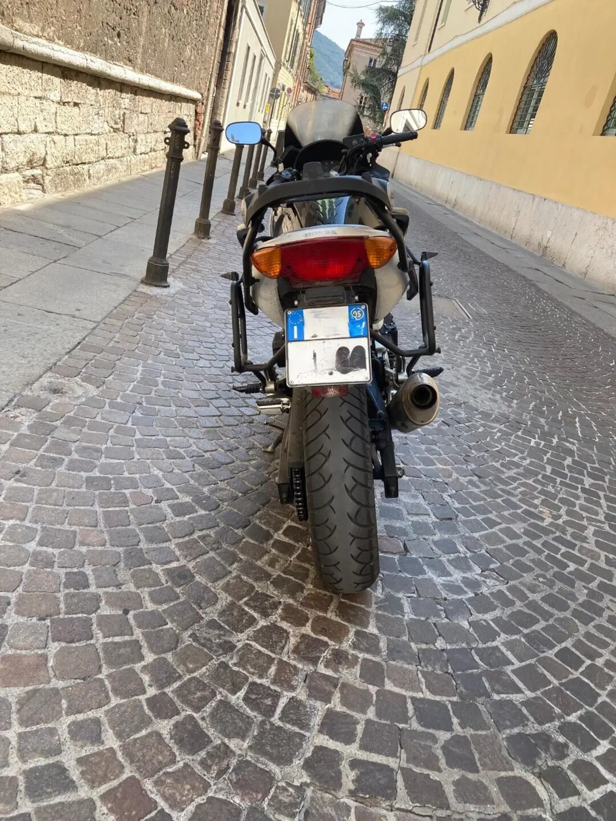 Honda CBF 600 N (2005- 11) (9)
