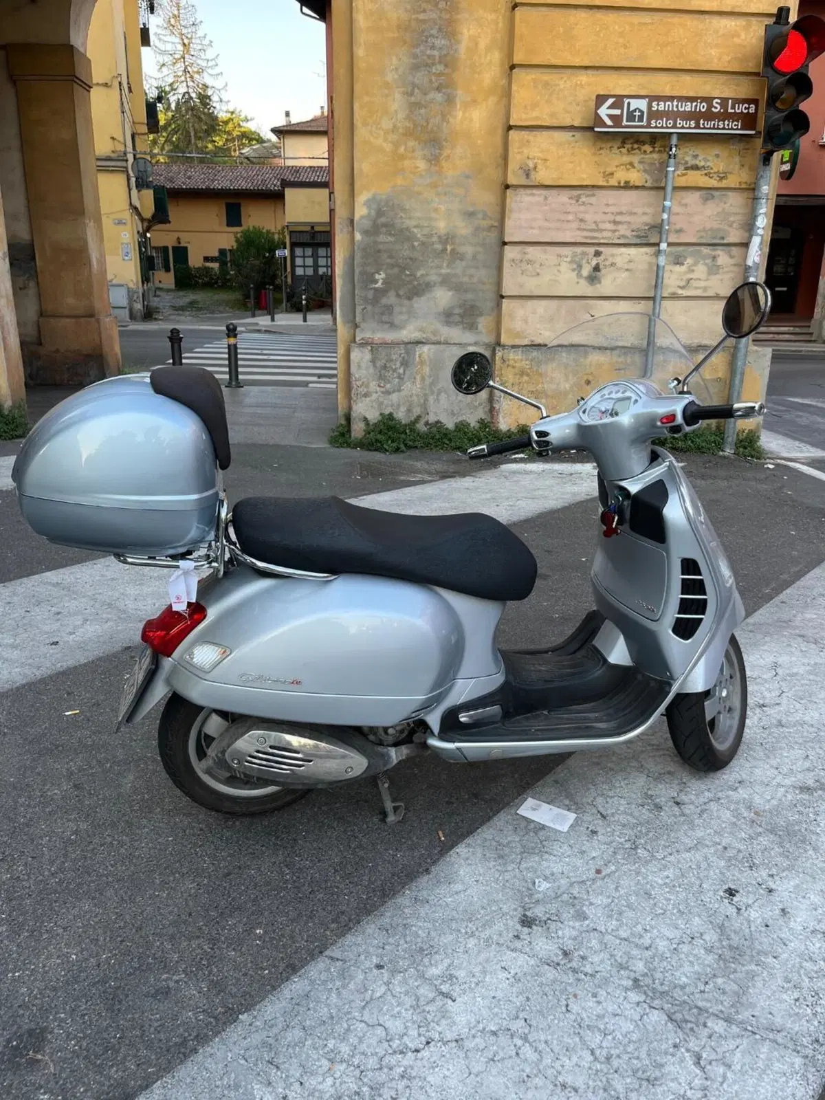 Vespa GTS 250 i.e. (3)