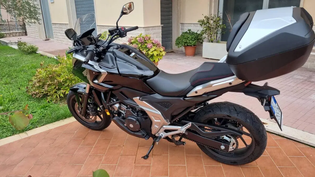 Honda NC 750 X DCT (2025 - 26) (2)