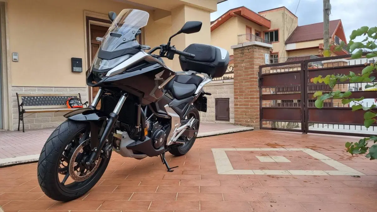 Honda NC 750 X DCT (2025 - 26) (4)