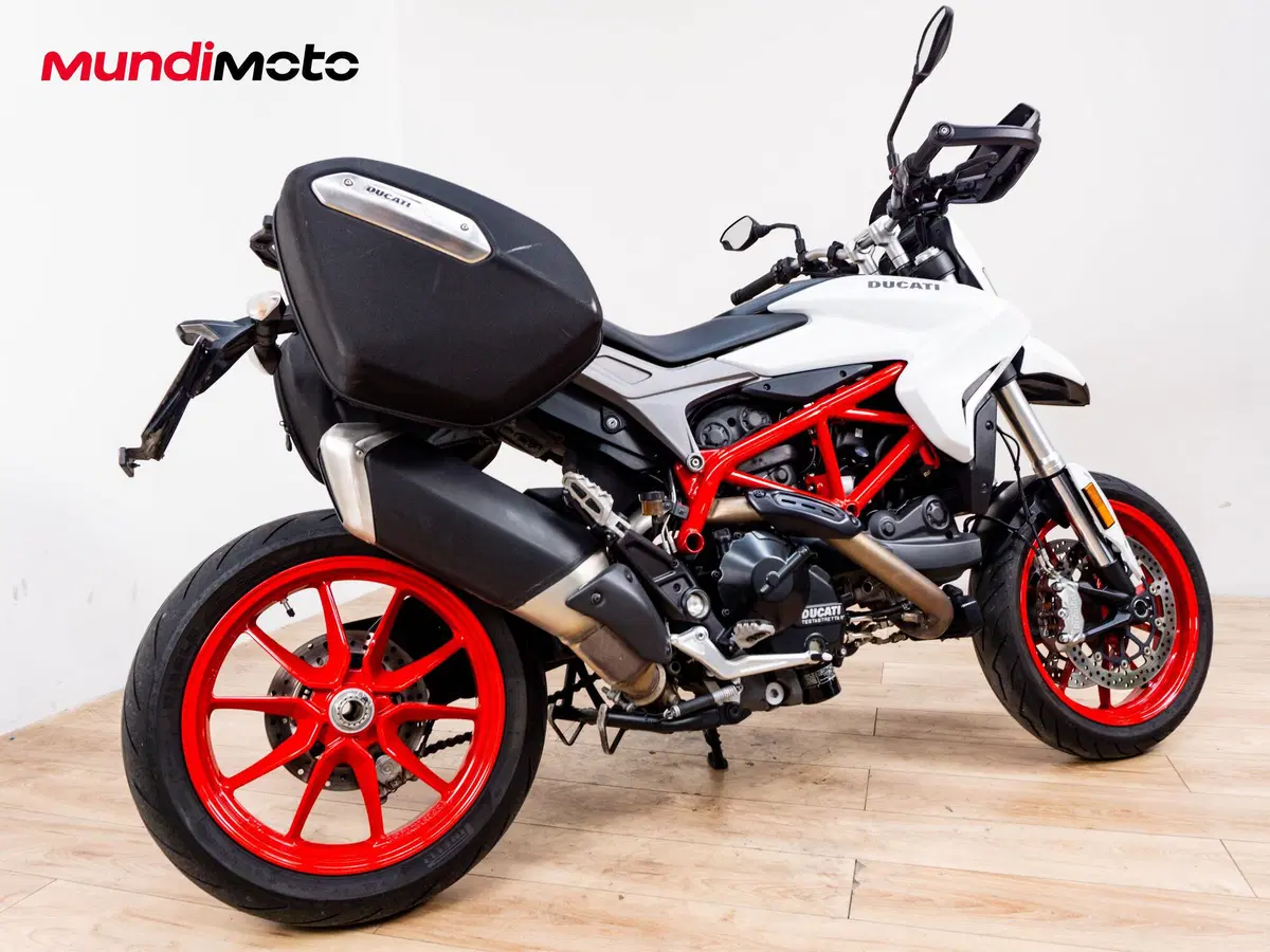 Ducati Hypermotard 939 (2016 - 18) (3)