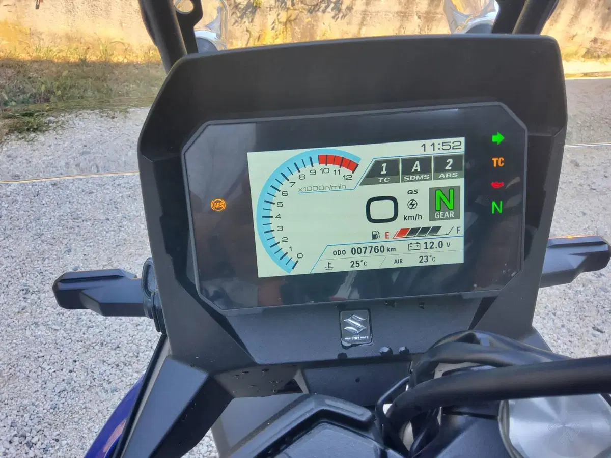 Suzuki V-Strom 800SE (2023 - 24) (2)