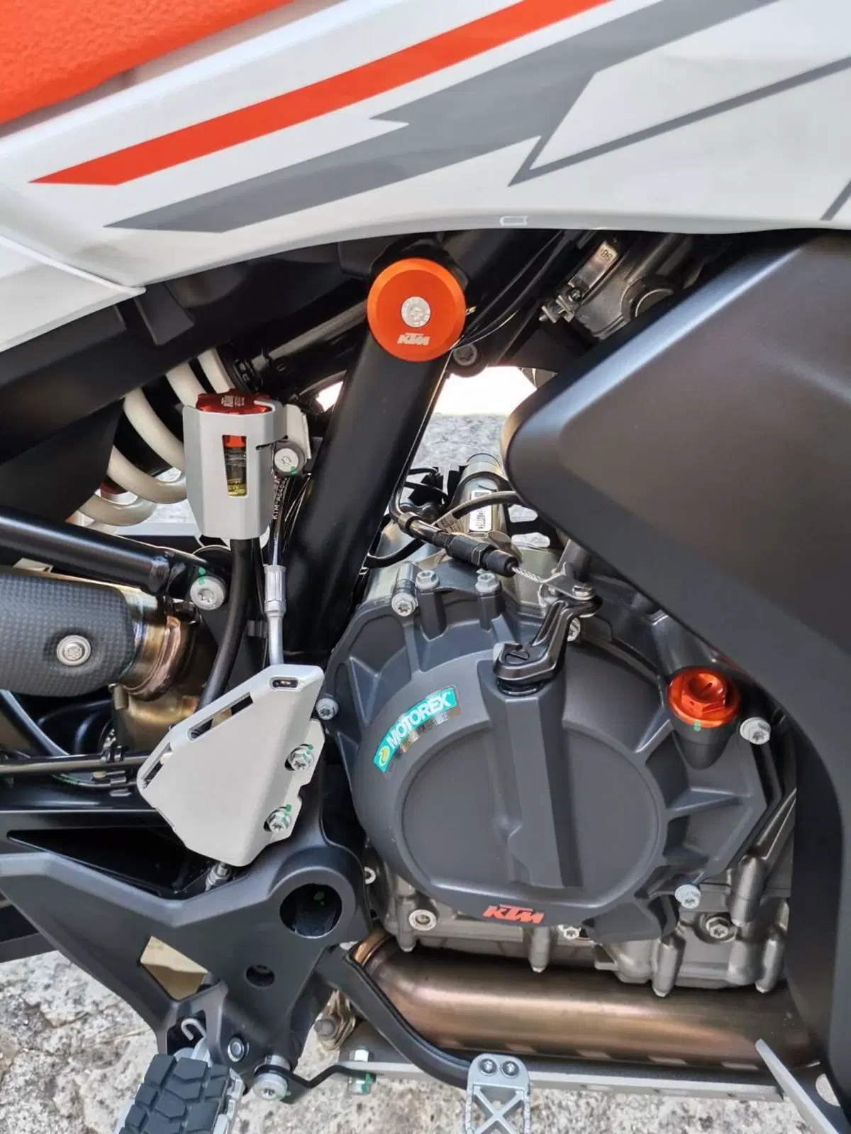 KTM 790 Adventure (2023 - 24) (8)