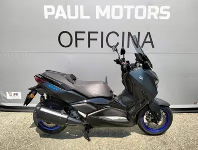 Yamaha X-Max 300 (2021 - 24) usata