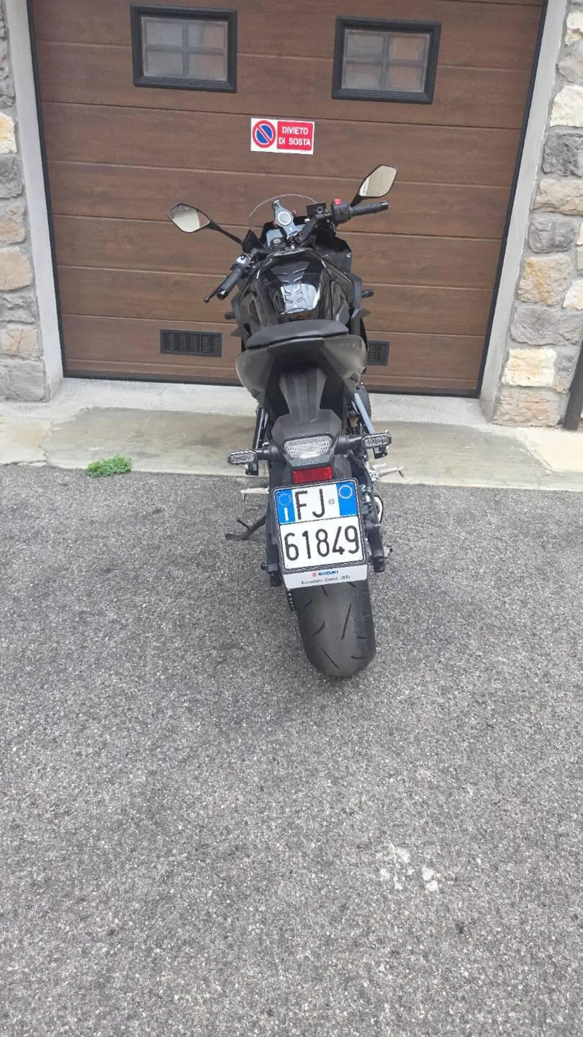 Suzuki GSX-8R (2024 - 26) (2)