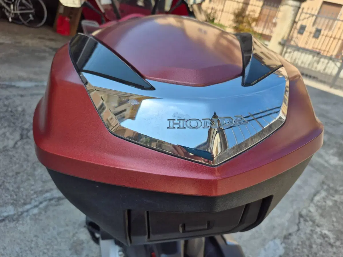 Honda SH 350 (2021 - 24) (3)