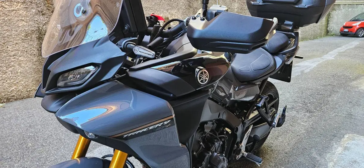 Yamaha Tracer 9 GT+ (2023 - 24) (10)