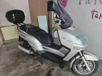 Yamaha XC 300 Versity usata