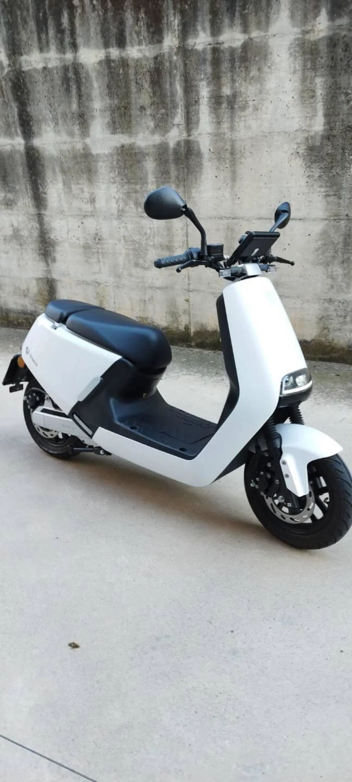 Yadea G5S (2022 - 26)