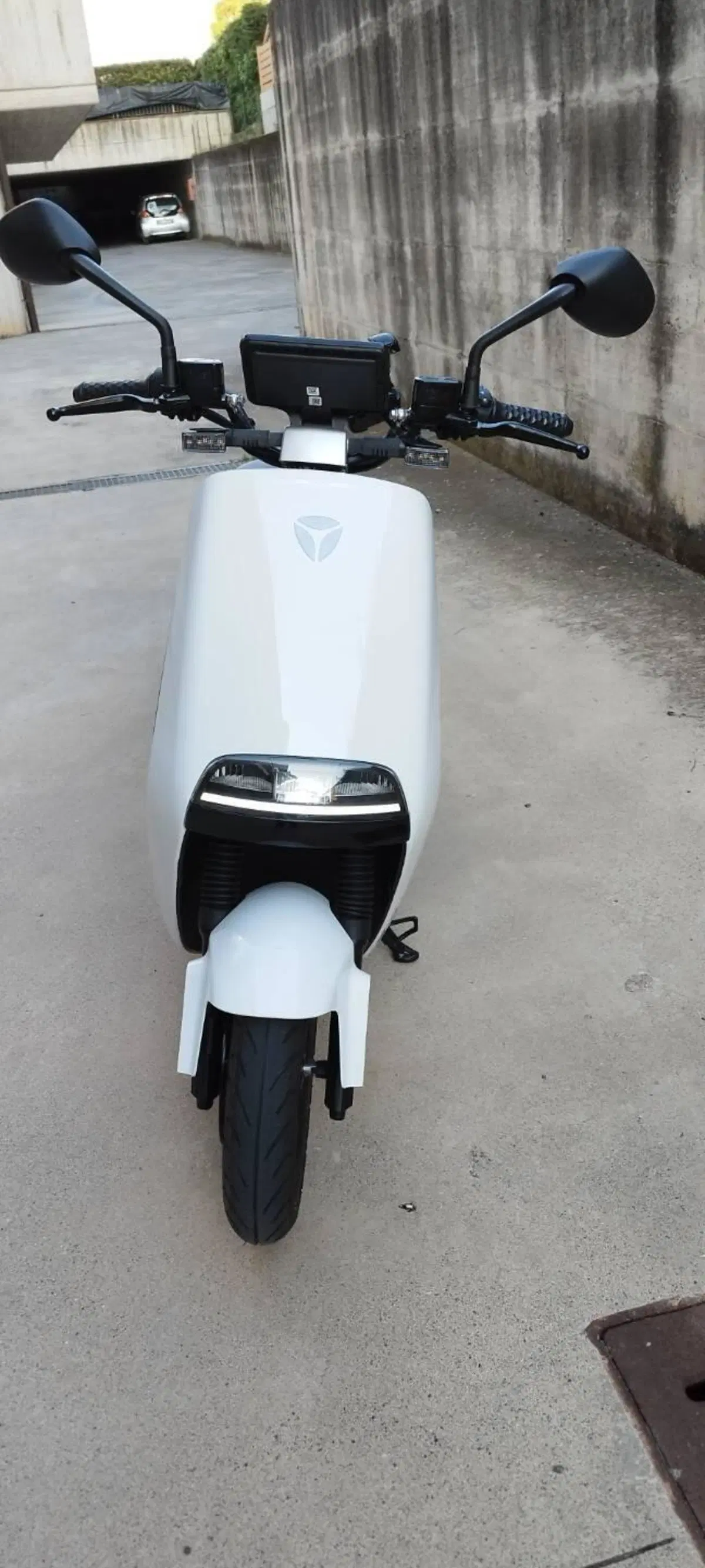 Yadea G5S (2022 - 26) (3)