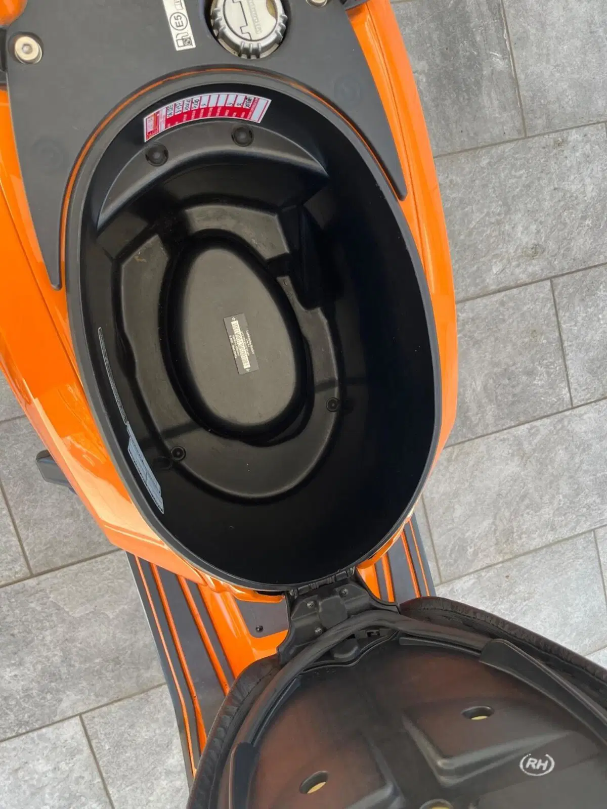 Lambretta V125 Special (2021 - 26) (9)