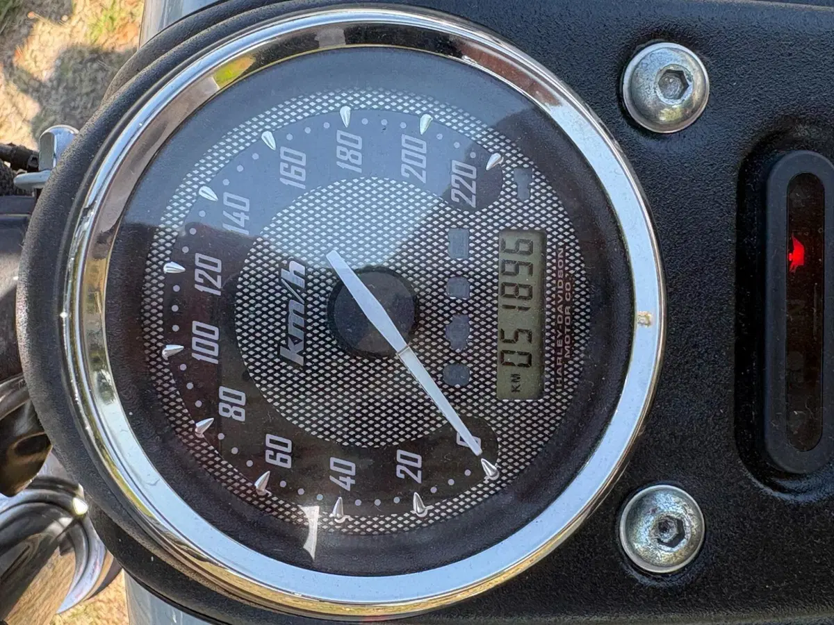 Harley-Davidson 1584 Street Bob (2007) - FXDB (3)