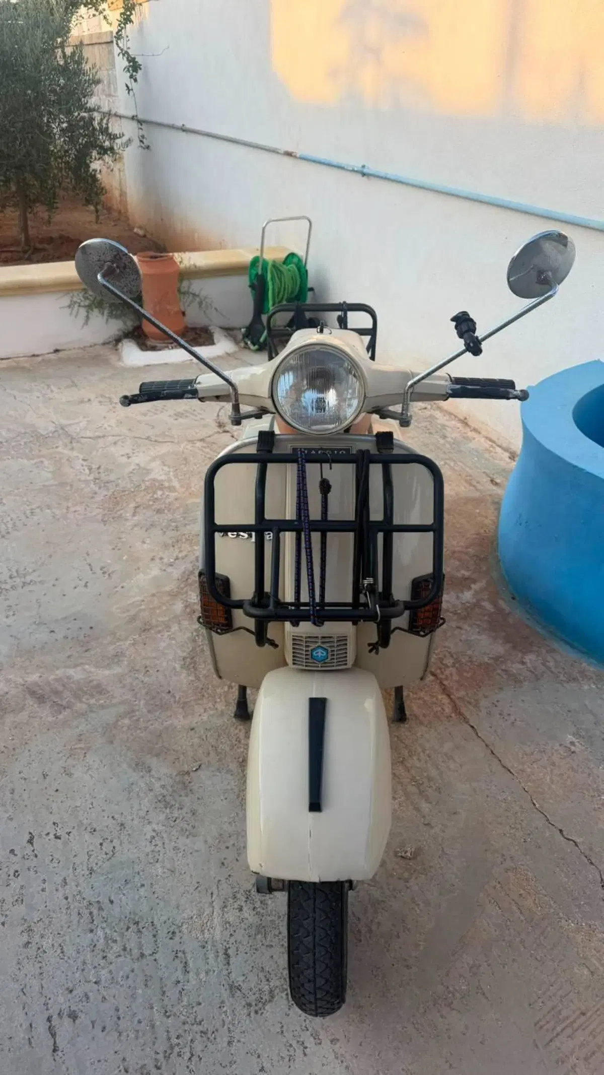 Piaggio Vespa PX150E (5)