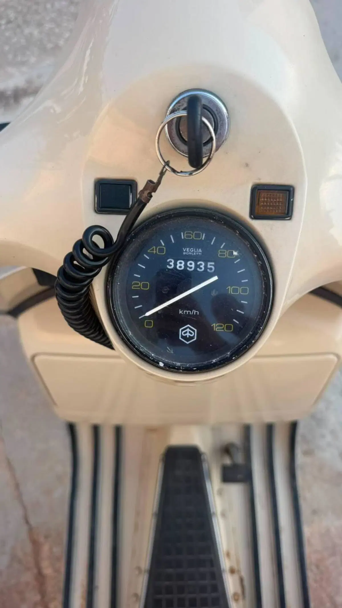 Piaggio Vespa PX150E (7)