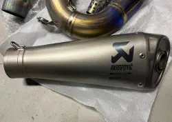 Terminali Akrapovic x ducati Streetfighter v4/v4s