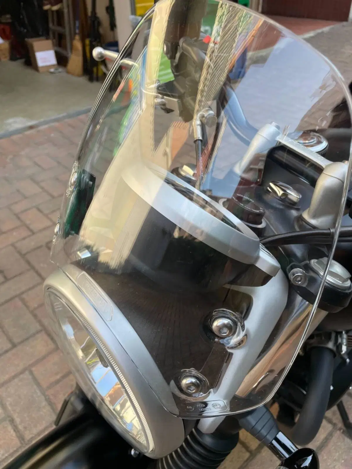 Triumph Street Twin 900 (2017 - 18) (13)