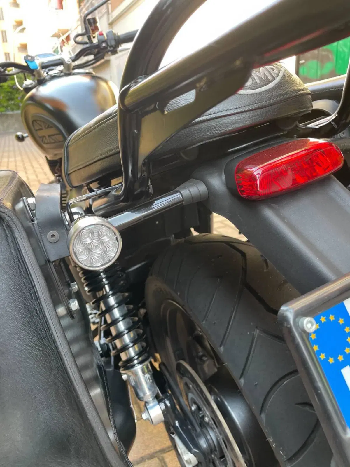 Triumph Street Twin 900 (2017 - 18) (18)