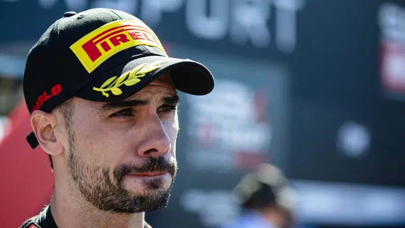 MotoGP 2026. Miguel Oliveira analizza gli ex compagni di classe: "Non vedo nessuno che possa sfidare Marc M&aacute;rquez"