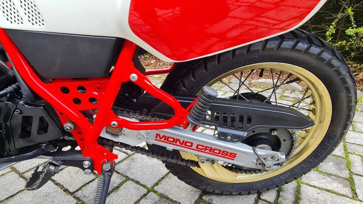 Yamaha Ténéré 600 XT 1VJ (10)