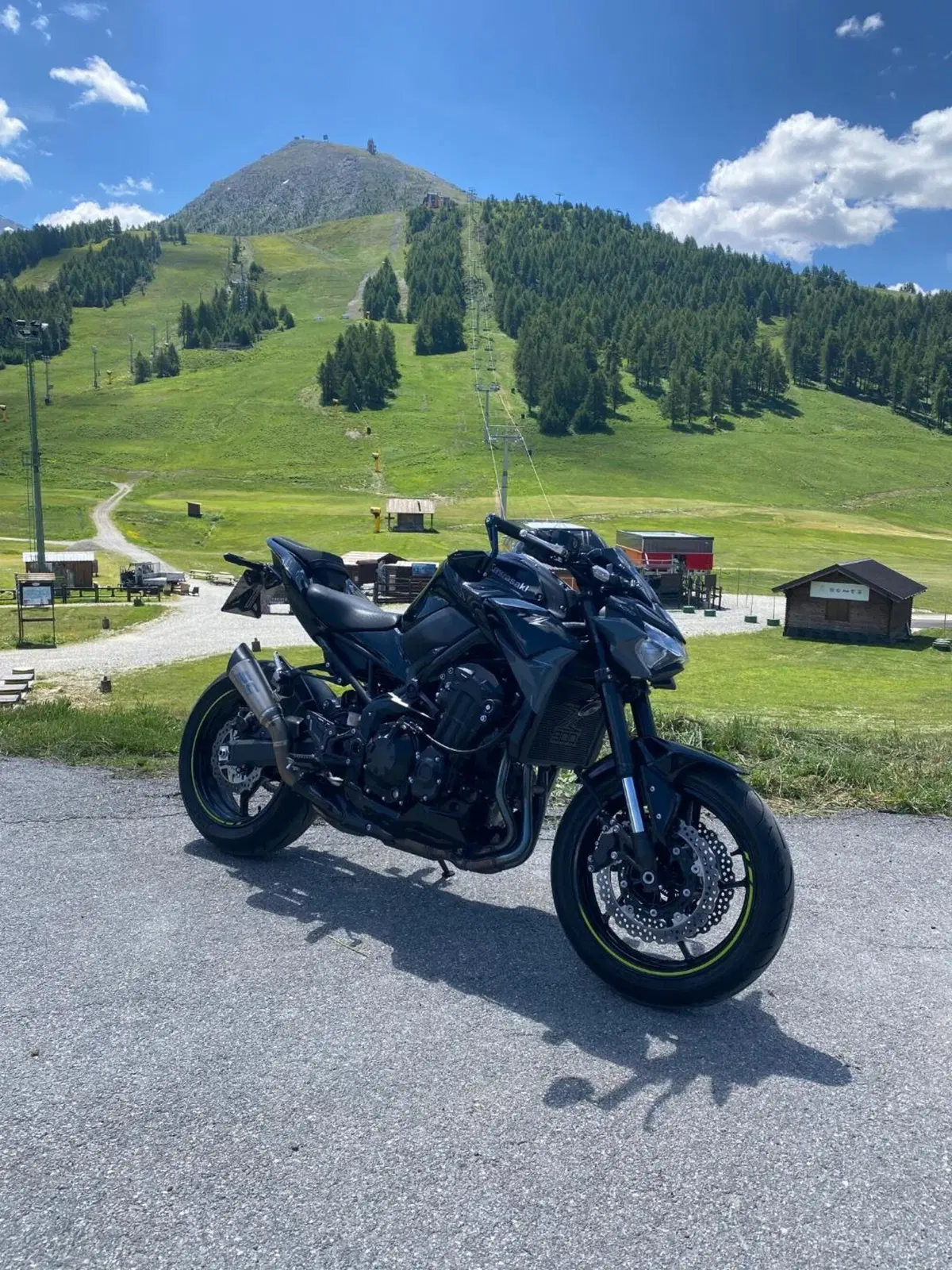 Kawasaki Z 900 A2 (2021 - 24) (2)