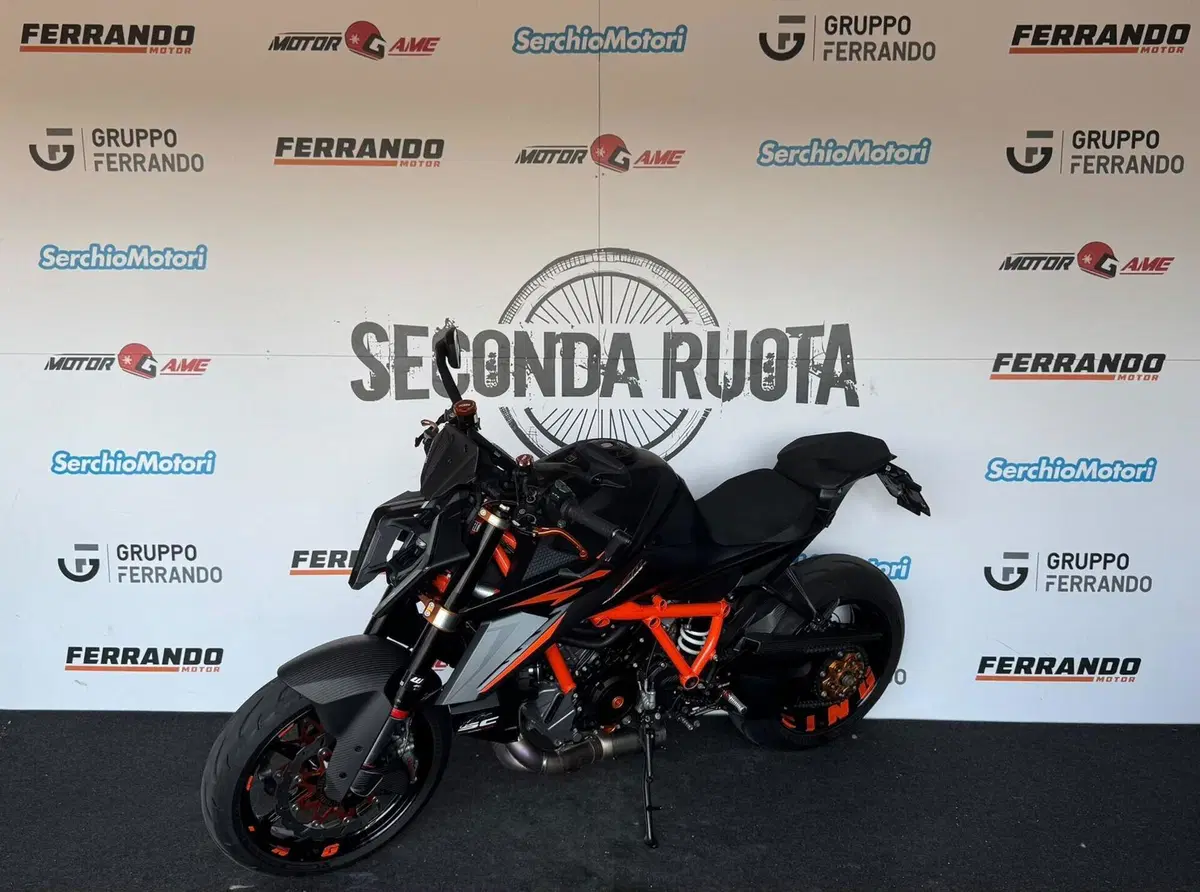 KTM 1390 Super Duke R (2024 - 26) (3)