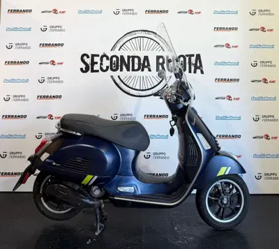 Vespa GTS 300 Super Tech (2023 - 24) usata