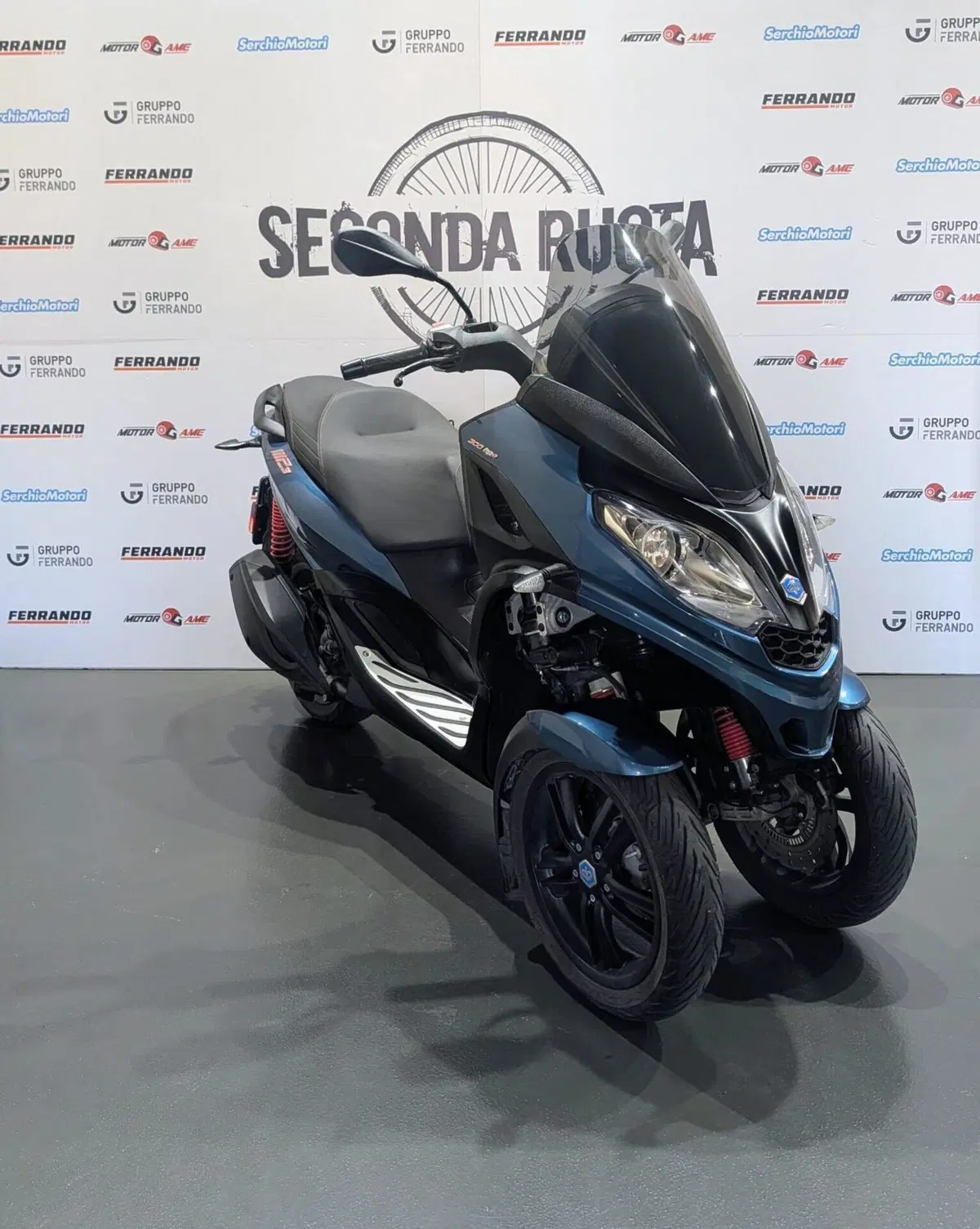 Piaggio MP3 300 ABS Hpe (2021 - 24) (2)