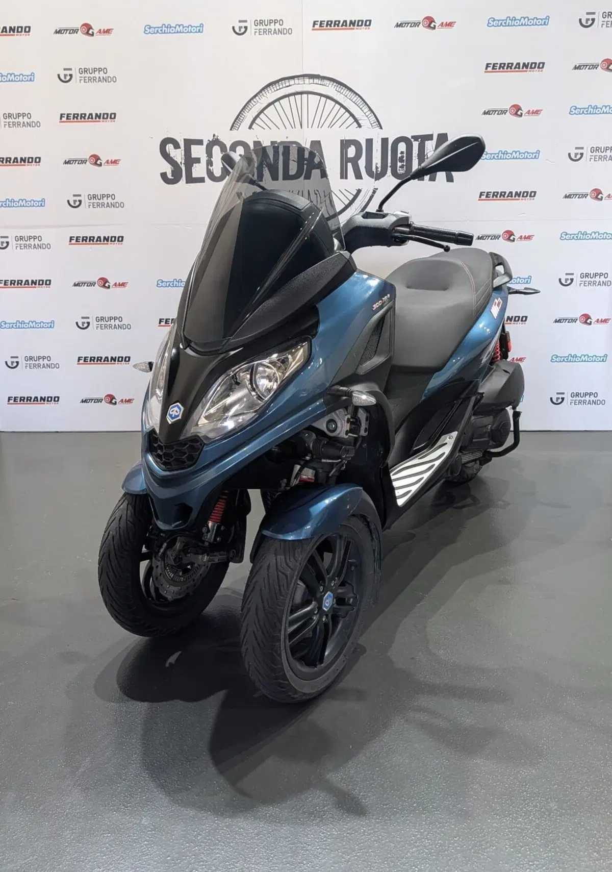 Piaggio MP3 300 ABS Hpe (2021 - 24) (4)