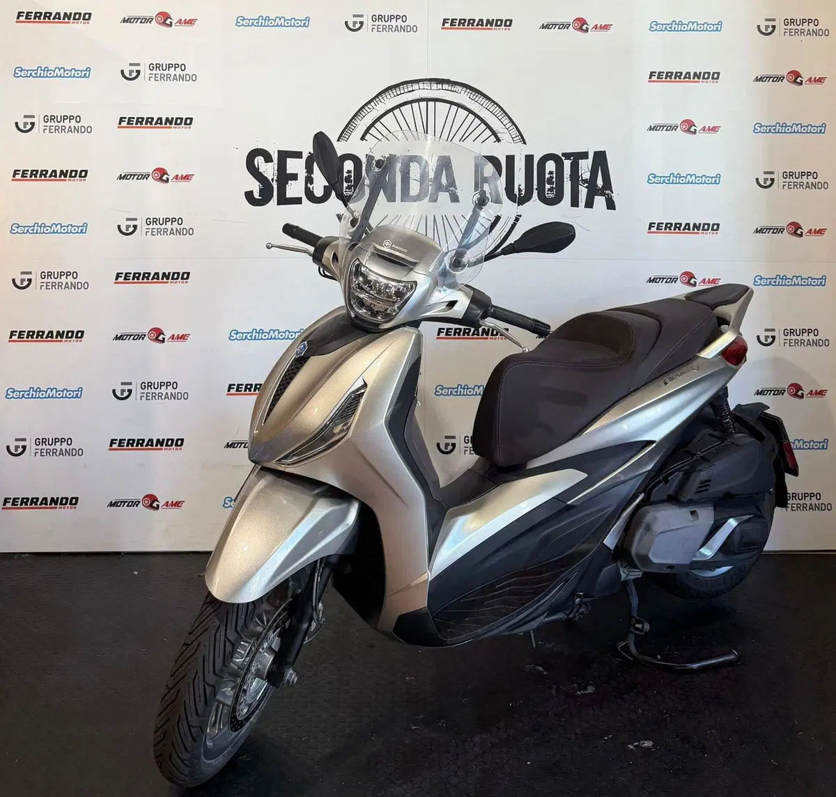 Piaggio Beverly 400 ABS-ASR (2021 - 24) (3)