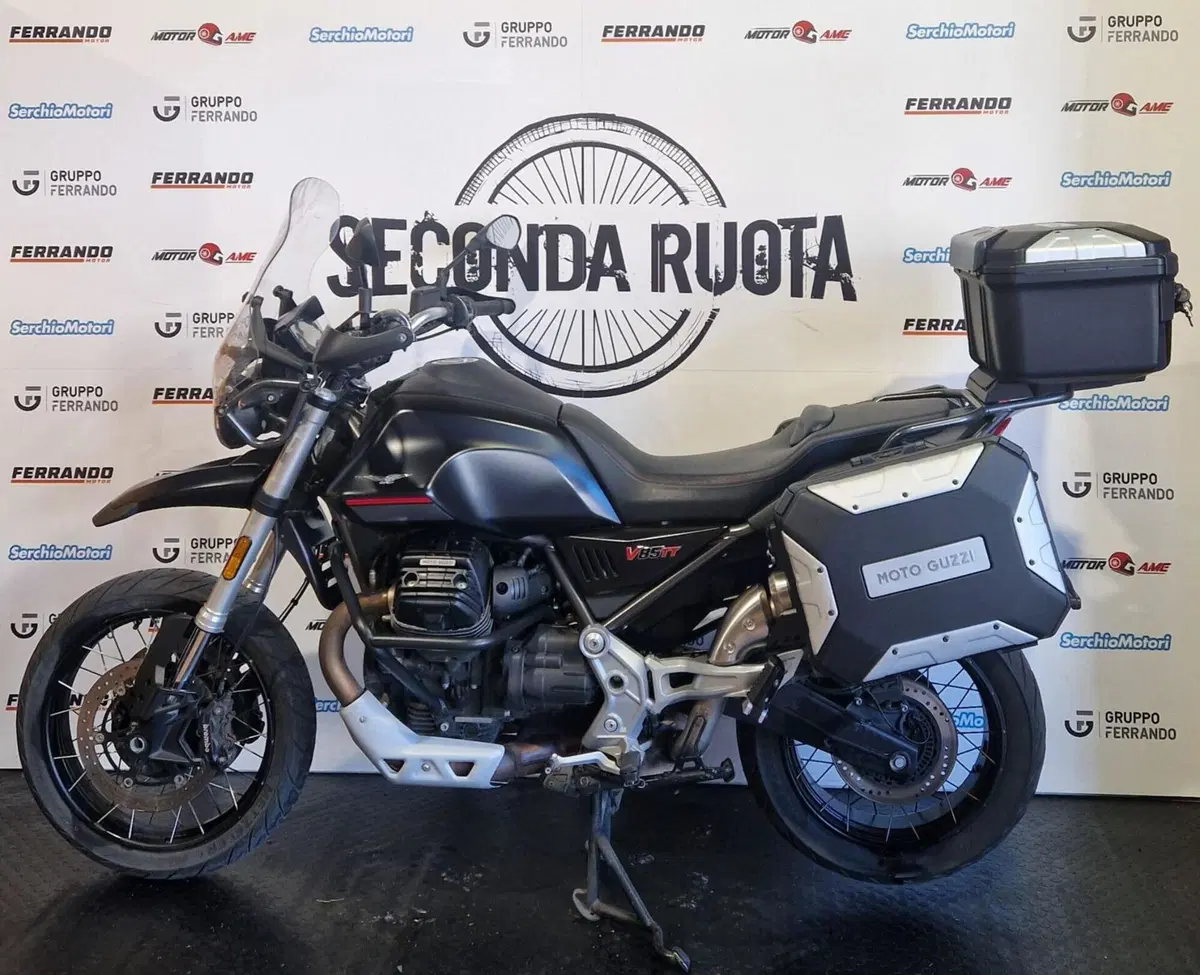 Moto Guzzi V85 TT (2021 - 23) (2)