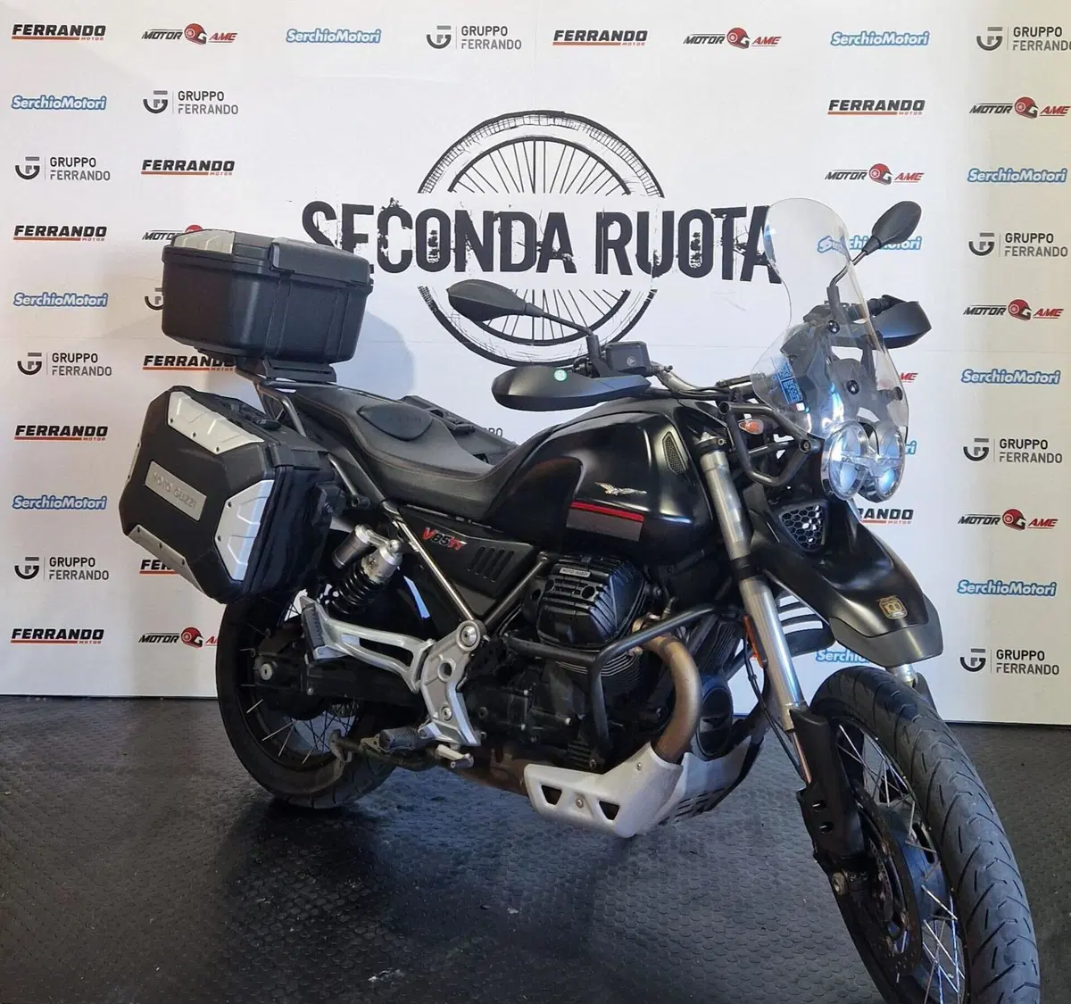 Moto Guzzi V85 TT (2021 - 23) (3)