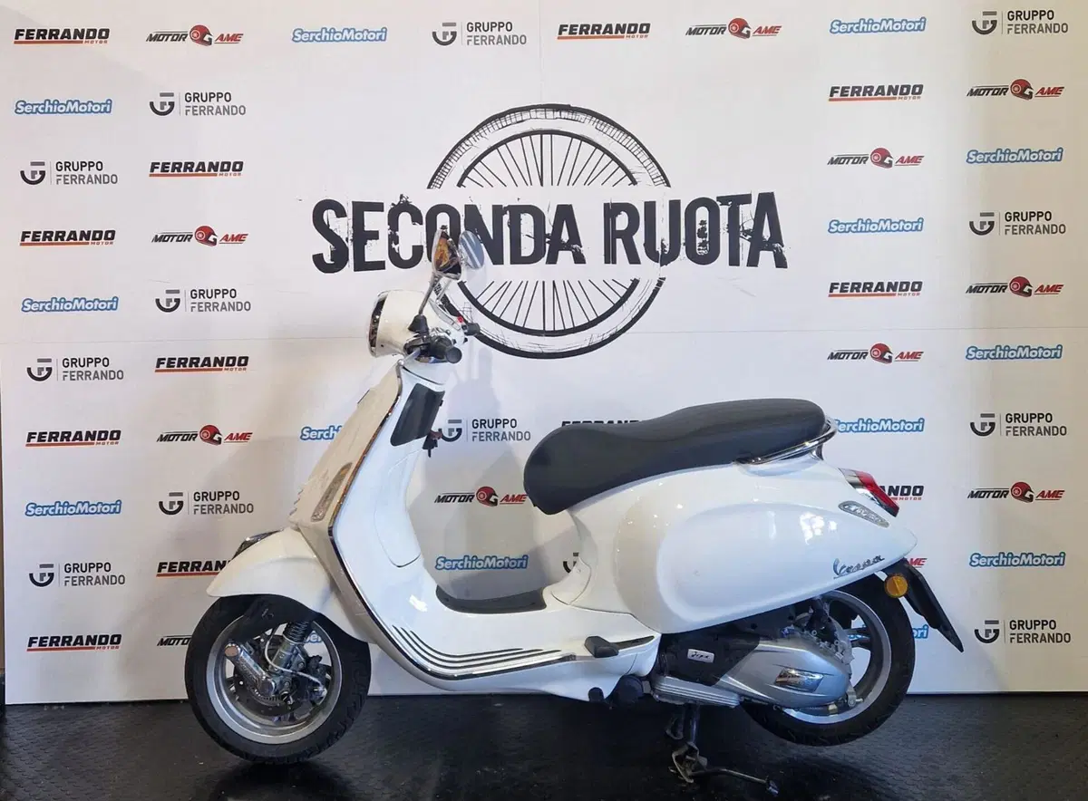 Vespa Primavera 150 (2024 - 25) (2)
