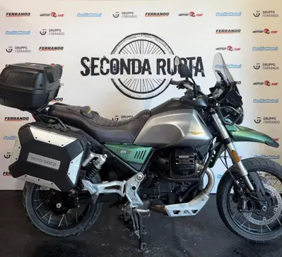 Moto Guzzi V85 TT Centenario (2021 - 22) usata