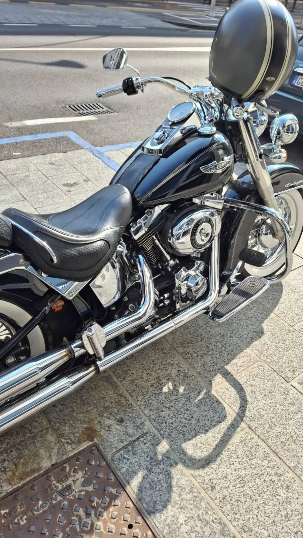 Harley-Davidson 1690 Deluxe ABS (2011 - 16) - FLSTN