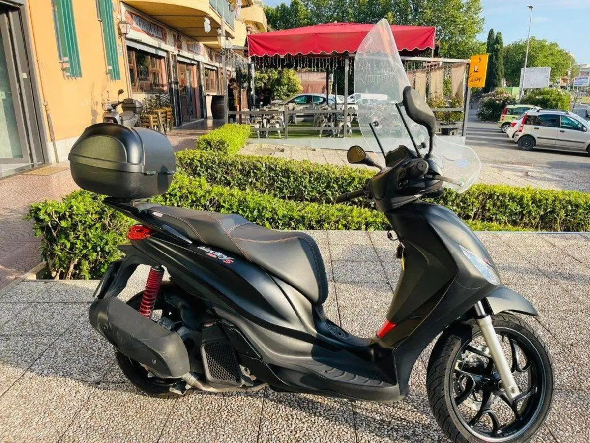 Piaggio Medley 150 S ABS (2021 - 25) (3)